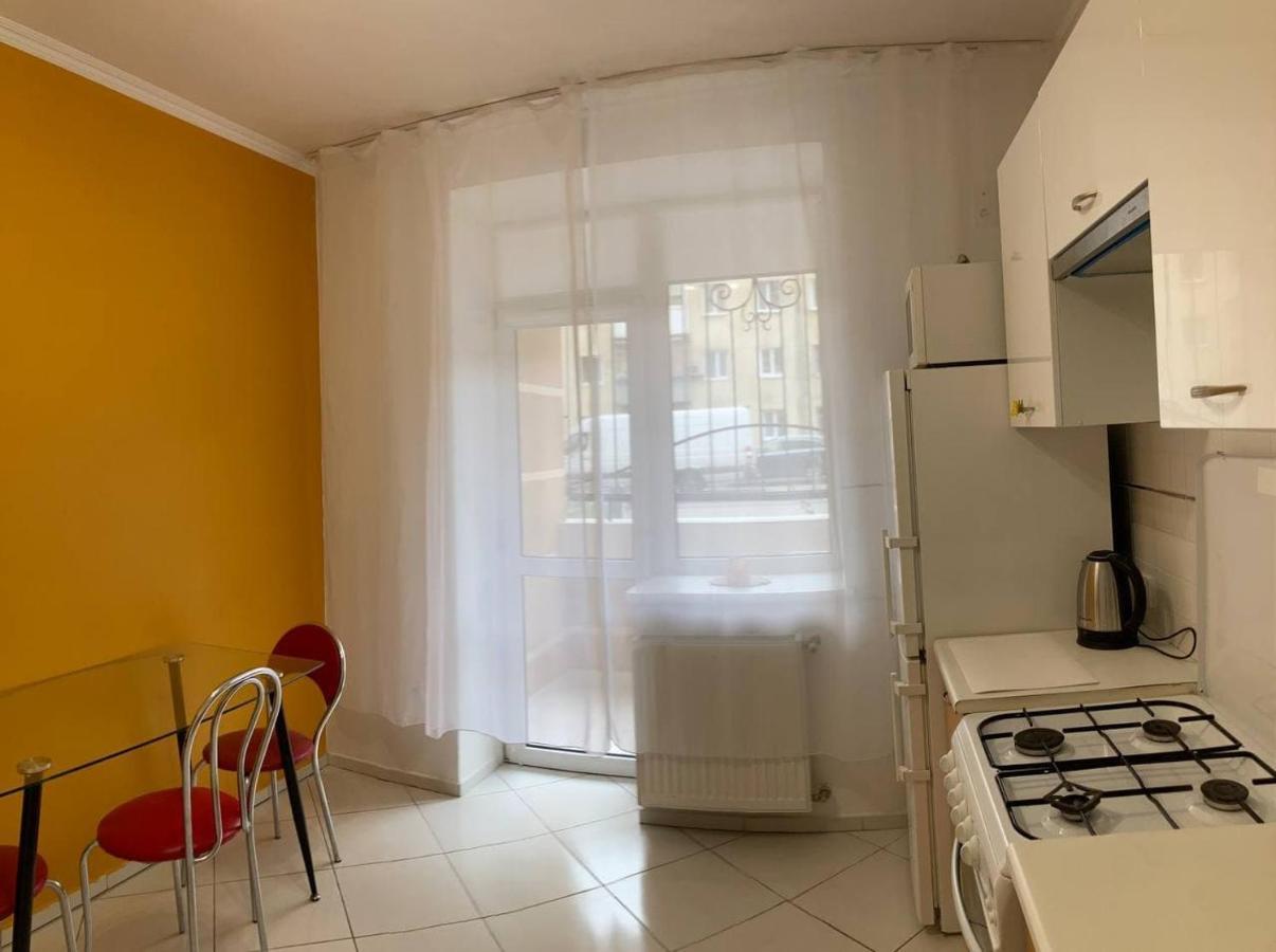 New Cosy Apartment Lviv Eksteriør billede